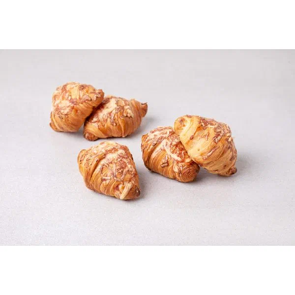 ZAATAR CROISSANT PACK HERBAL FLAKY SNACK