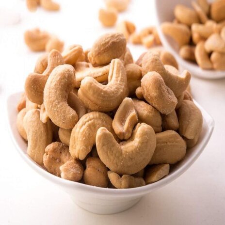 Cashew Salted (Kg)