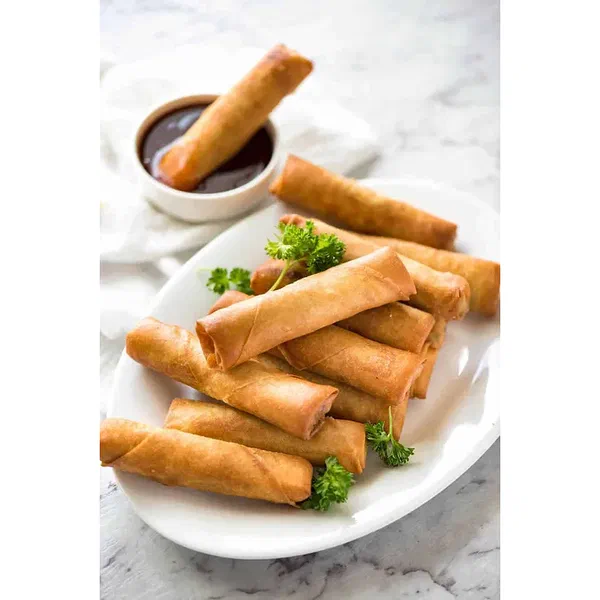CRISPY VEGETABLE SPRING ROLL SNACK