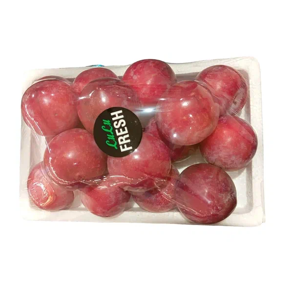 RED PLUM PACK FOR FRESH AND JUICY ENJOYMENT