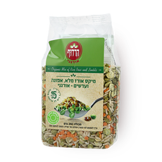 A mix of whole rice, peas and organic lentils