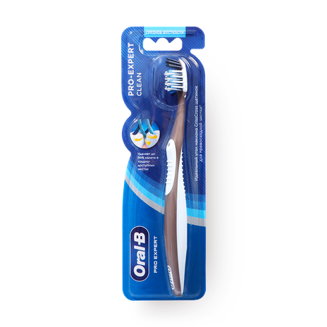 Зубная щетка Oral-B Pro Expert Clean 35 средняя