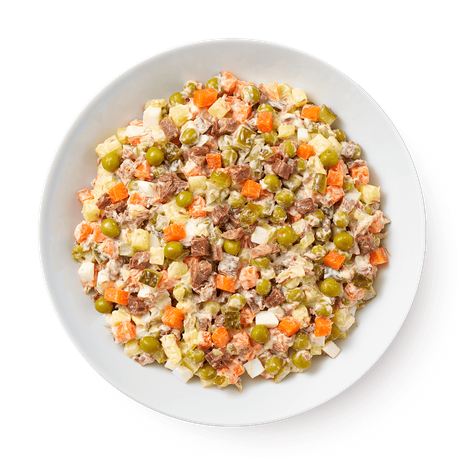 Салат с овощами и говядиной