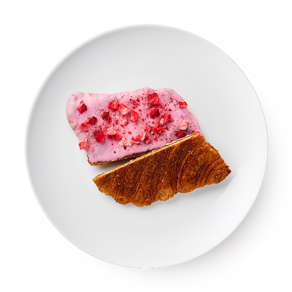 Круассан плоский с глазурью и клубникой Damdala
