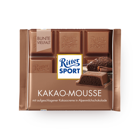 Шоколад молочный Ritter Sport с начинкой, альпийским молоком и какао