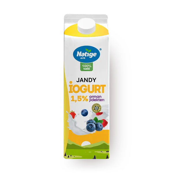 Йогурт живой Natige со вкусом лесных ягод 1,5%