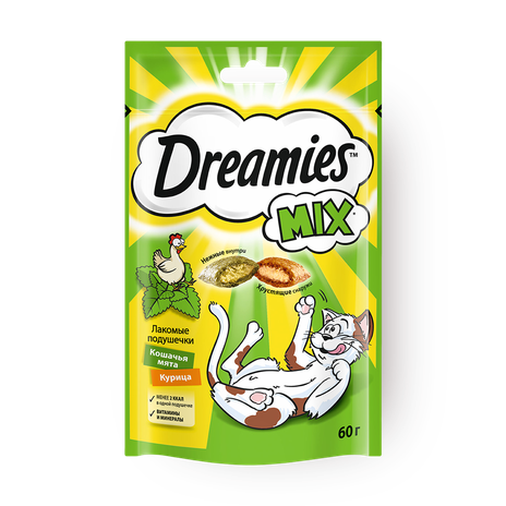 Лакомство для кошек Dreamies Mix подушечки с курицей и кошачьей мятой