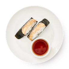 Онигири с красной рыбой спайси и соевый соус I Like eat — купить по ...