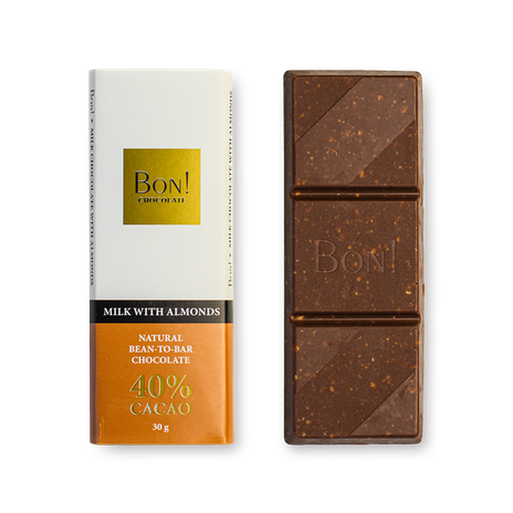 Шоколад Milk With Almonds Bon!