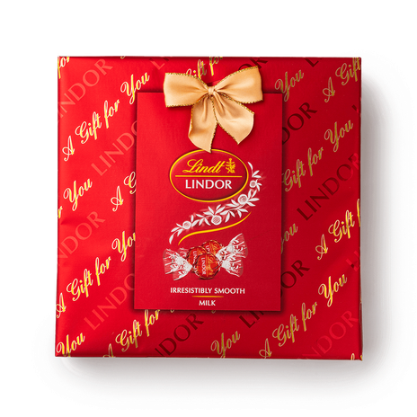 Подарочный набор конфет Lindor Milk Lindt