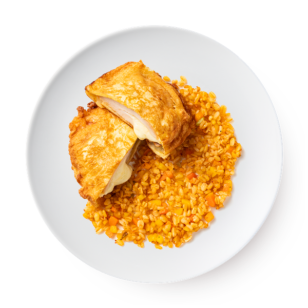 Куриная грудка с сыром и булгур с овощами