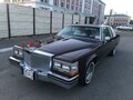 1982 Cadillac DeVille V, красный