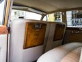 1960 Rolls-Royce Silver Cloud II, коричневый, 8500000 рублей - вид 8
