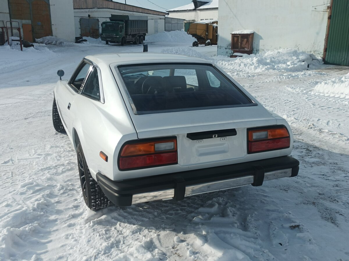 1978 Nissan Fairlady Z I (S30), белый, 3995000 рублей - вид 10