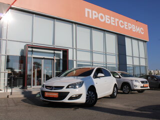 2013 Opel Astra J Рестайлинг, белый, 585000 рублей, вид 1