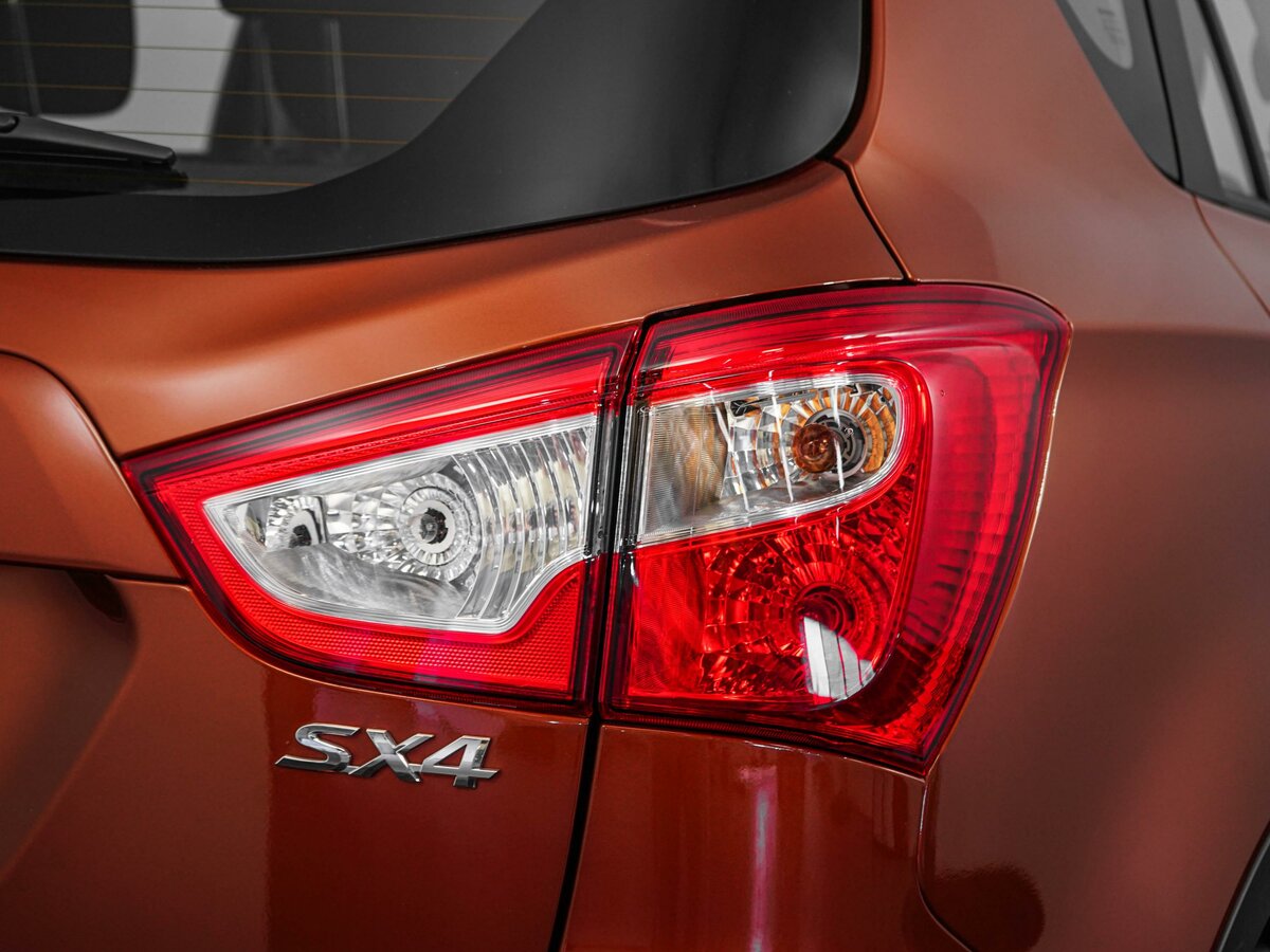 2021 Suzuki SX4 II (S-Cross) Рестайлинг, коричневый, 1715000 рублей - вид 8