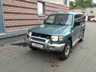 1998 Mitsubishi Pajero II Рестайлинг, зелёный, 480000 рублей, вид 1