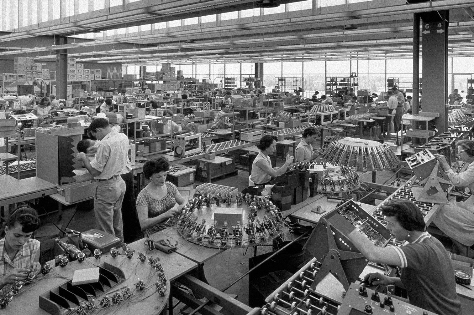 ​Производство Hewlett Packard в 1960-е
