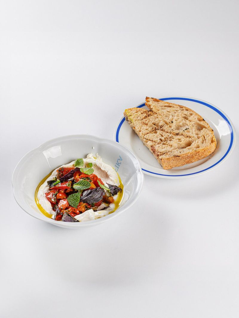 Feta cream with Tashkent tomatoes
