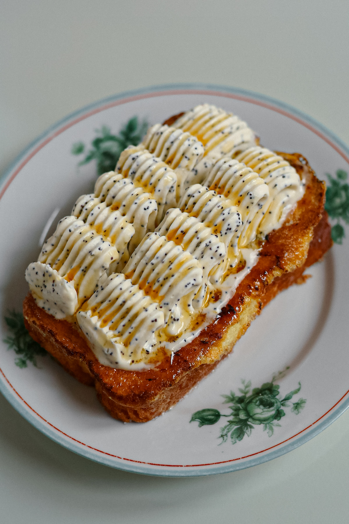 Френч-тост с маковым кремом