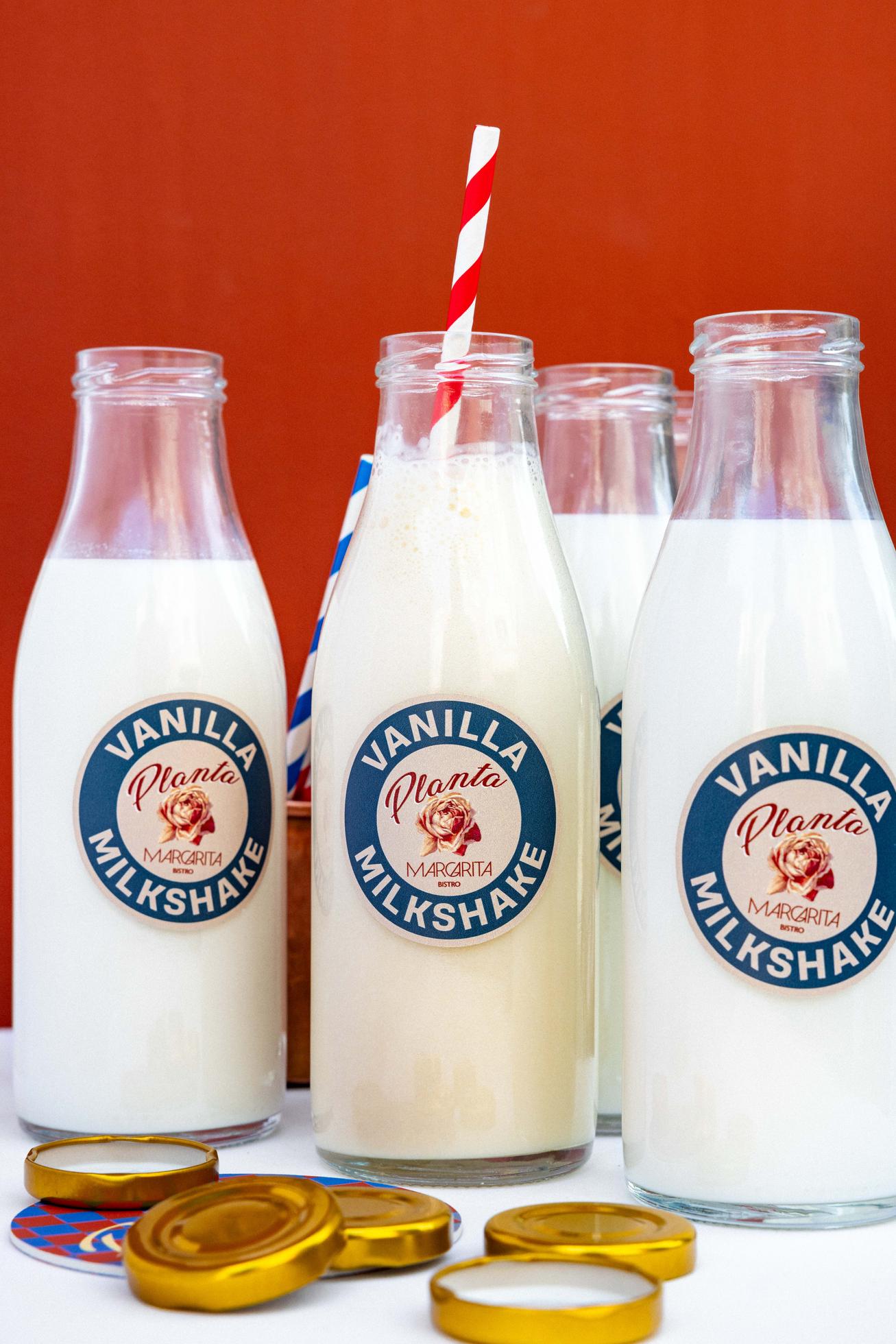 Vanilla milkshake