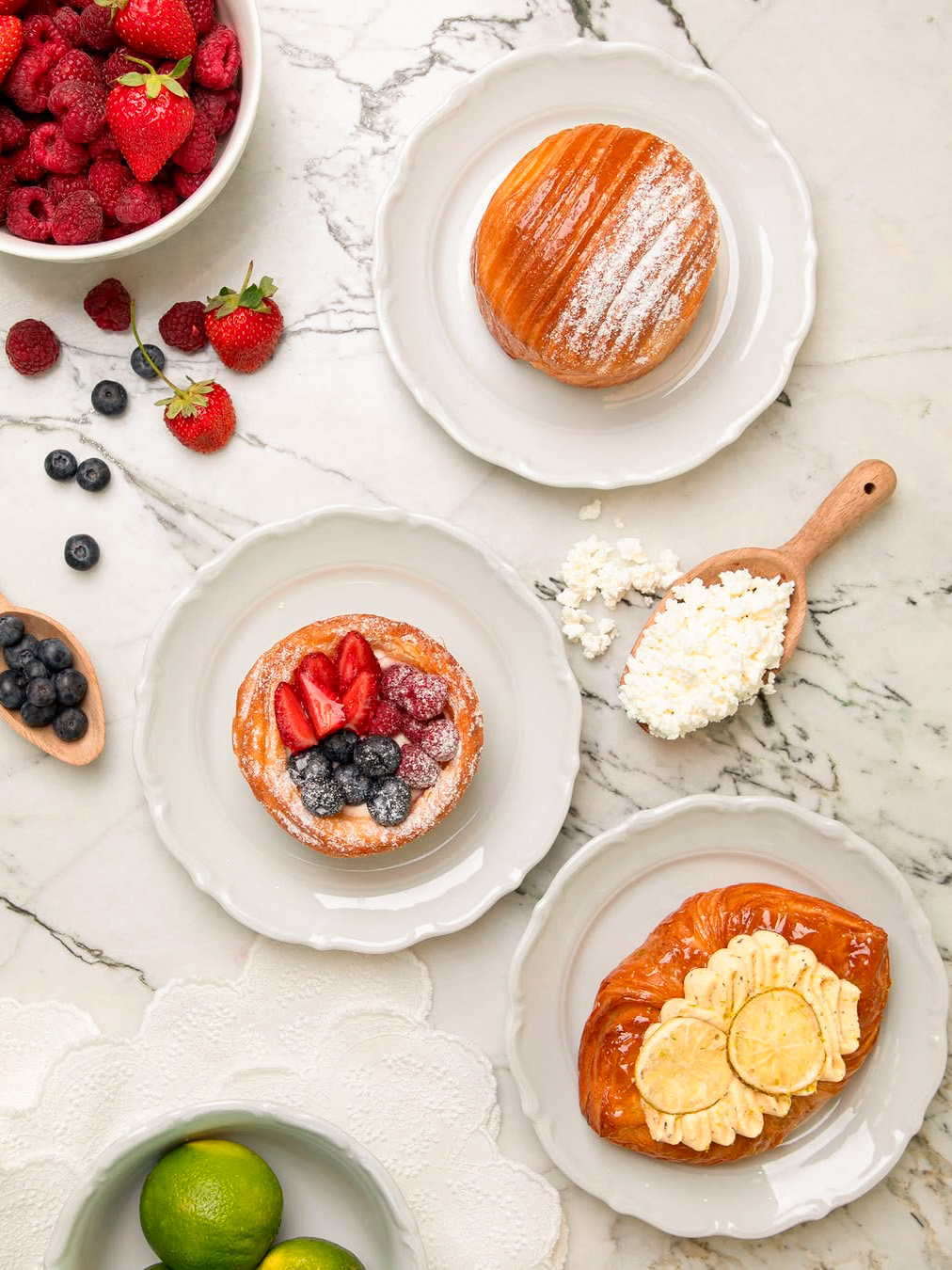 Berry baskets, puffs with curd and citrus cream