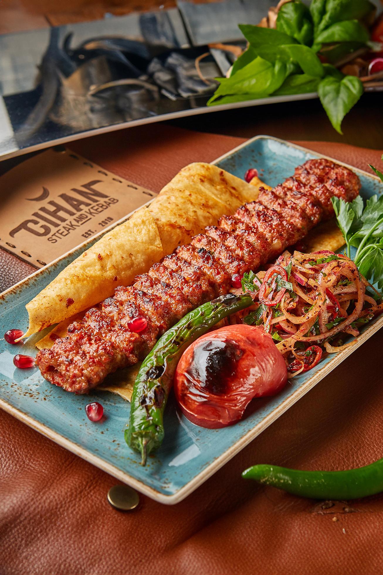 Адана-кебаб из Cihan Turkish Steak &amp; Kebab