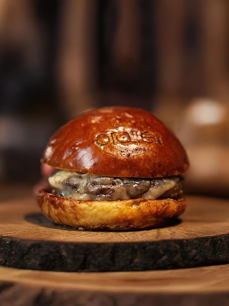 Truffle Cheese Burger