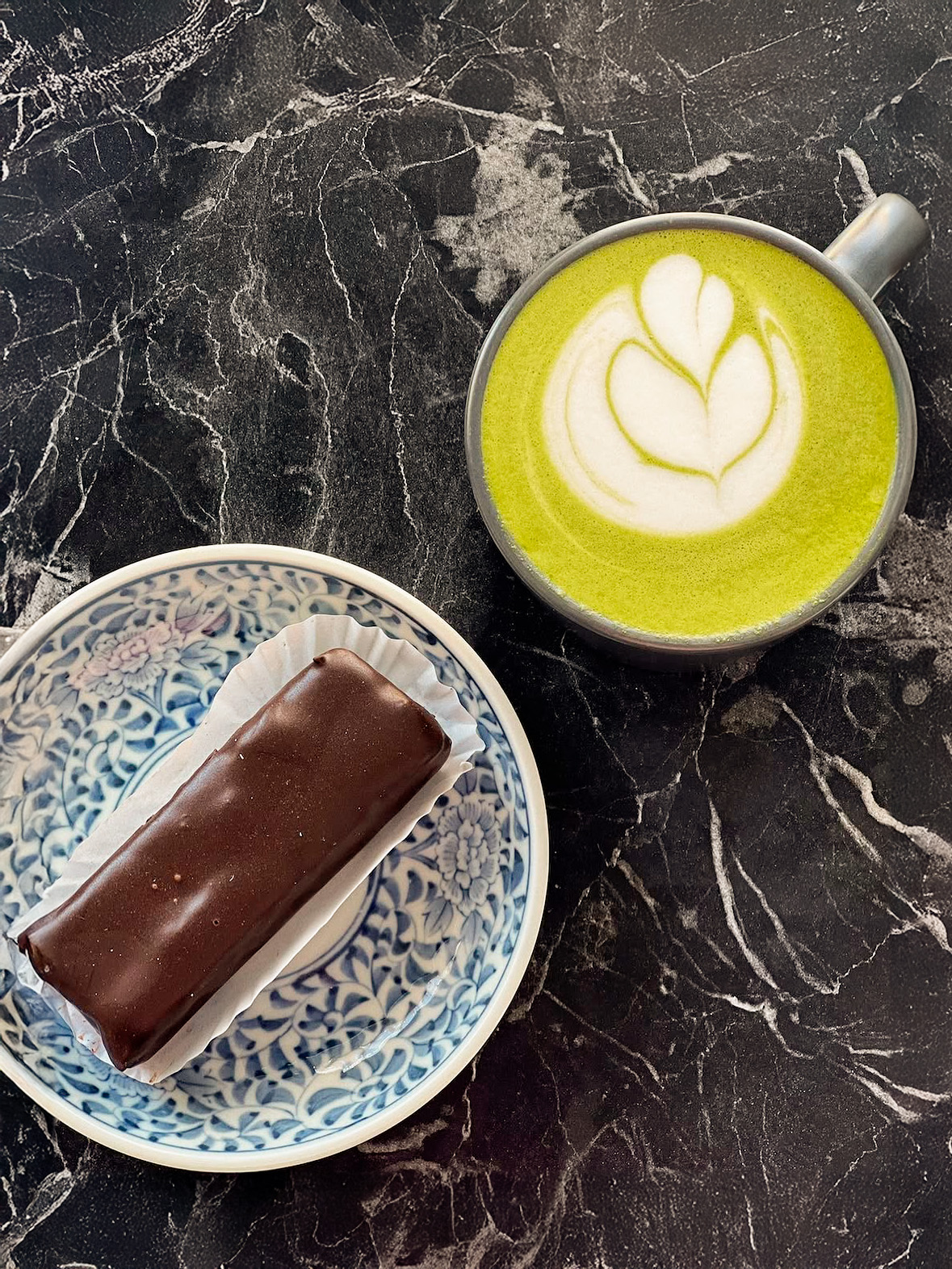 Matcha on coconut and gluten-free snickers
