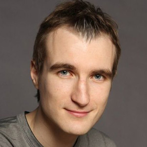 Михаил<br>Матросов