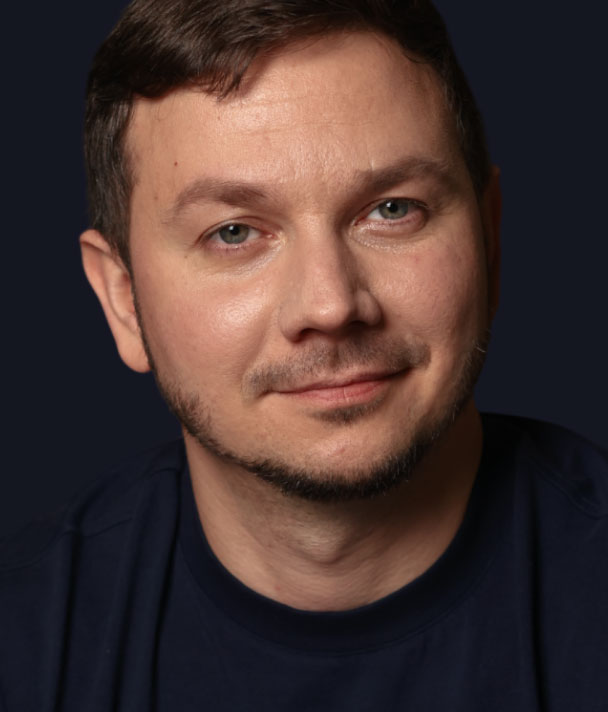 Александр
Яковлев